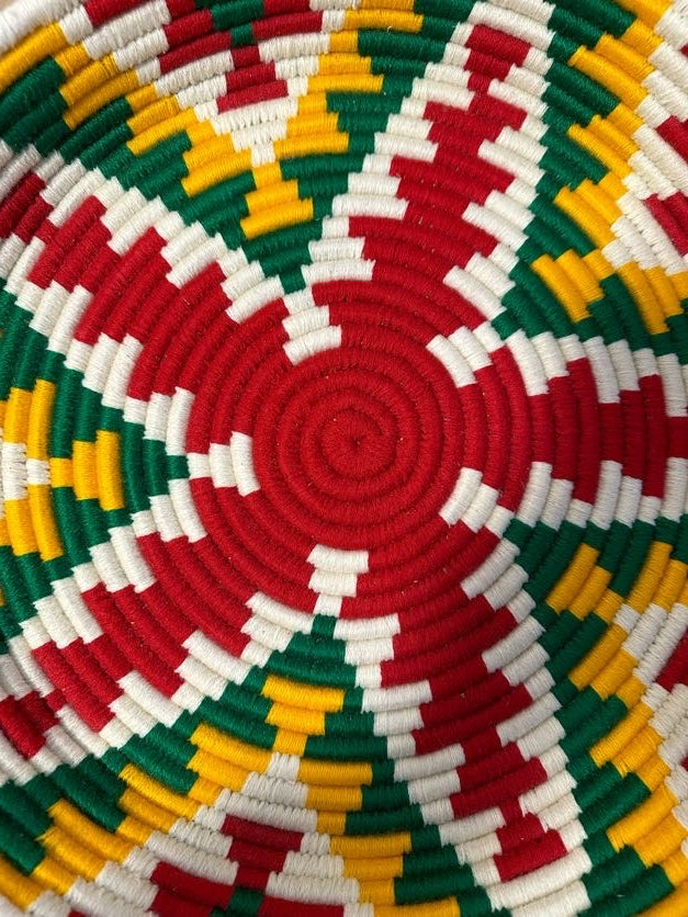 Panier rond tressé, mural ou à poser – 47 cm