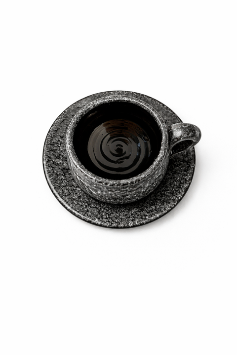 Glänzende Keramik Espressotasse mit Untertasse – 100 ml